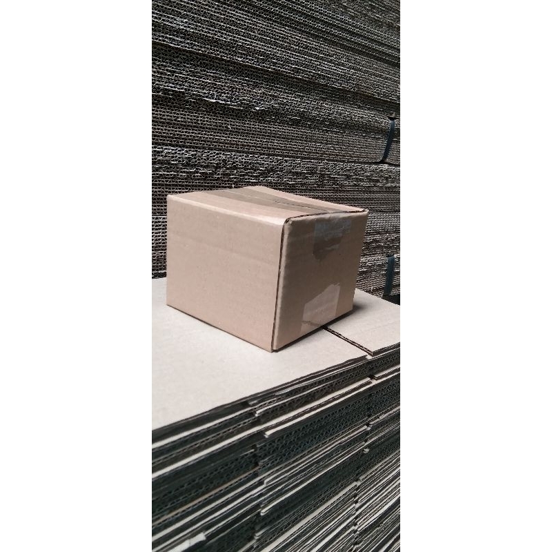 

Kardus Packing Baru 10x10x8