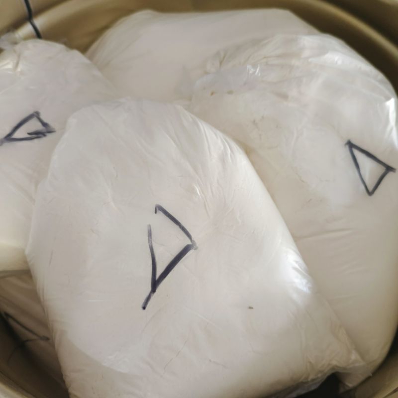 

Tepung Segitiga Kiloan