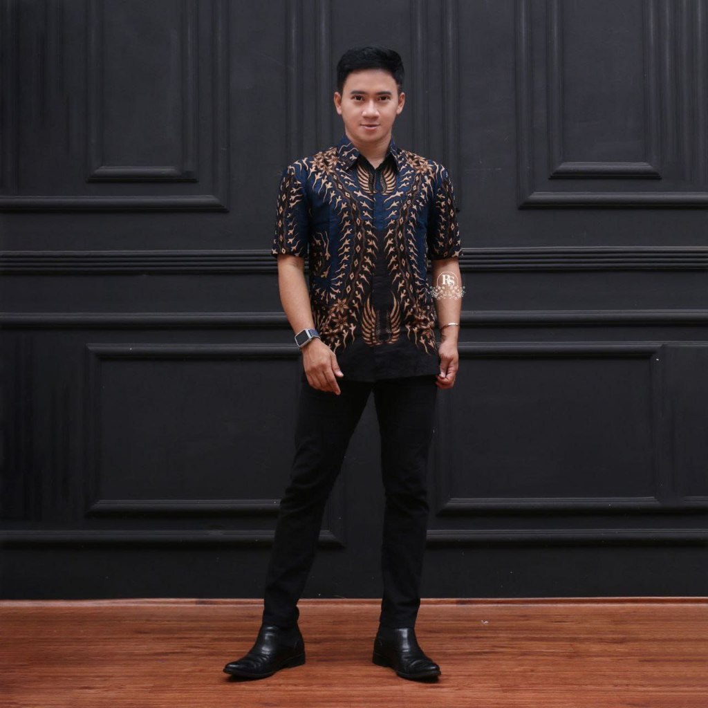 Hem Batik Pria Lengan Pendek - Motif Gerbang Lengkung Coklat - Warna Hitam Coklat Kuning