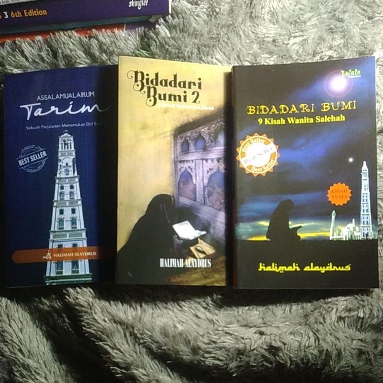KODE P7I4 satu paket 3 buku assalamualaikum tarim  bidadari Bumi jilid 1  2  9 kisah wanita salehah 
