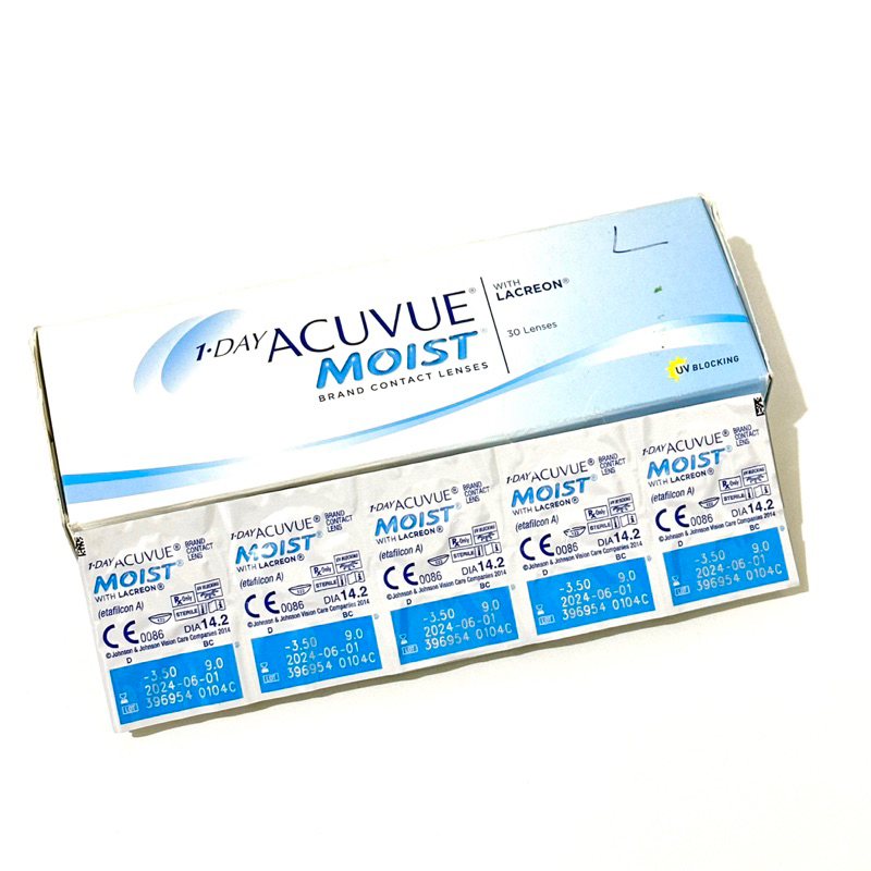 Acuvue Moist Daily Contact Lenses -3,5 / Contact Lensa 1 Day