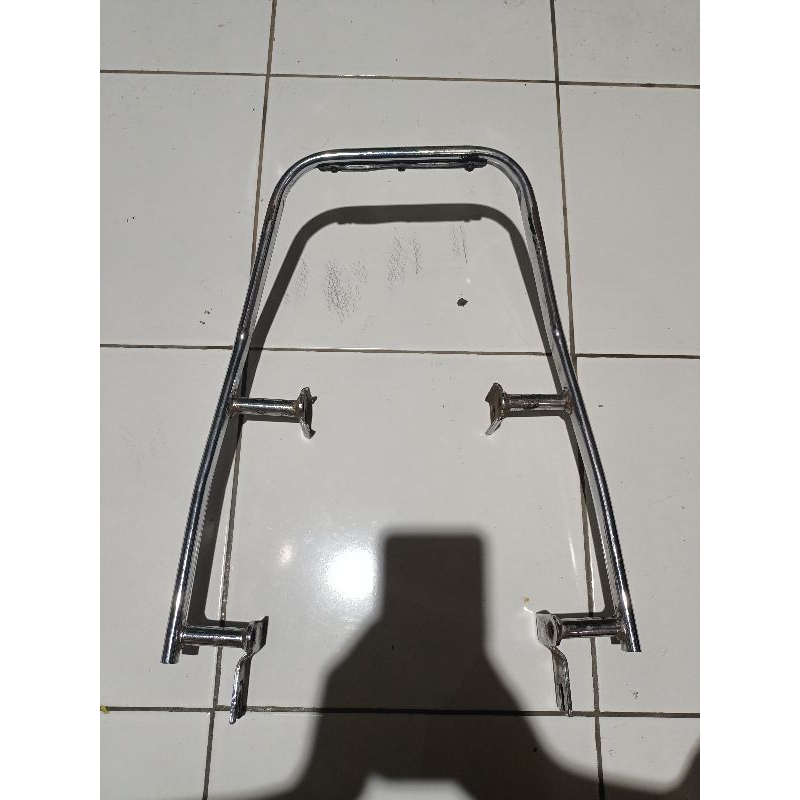 Behel planger pegangan tangan jog belakang begel Honda Supra x 100 lama old supra lama old 100 chrom