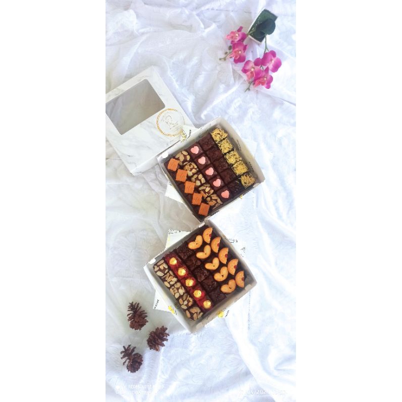 

FUDGY brownies Probolinggo