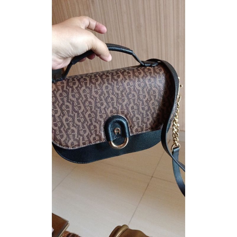 authentic brand dari aigner preloved