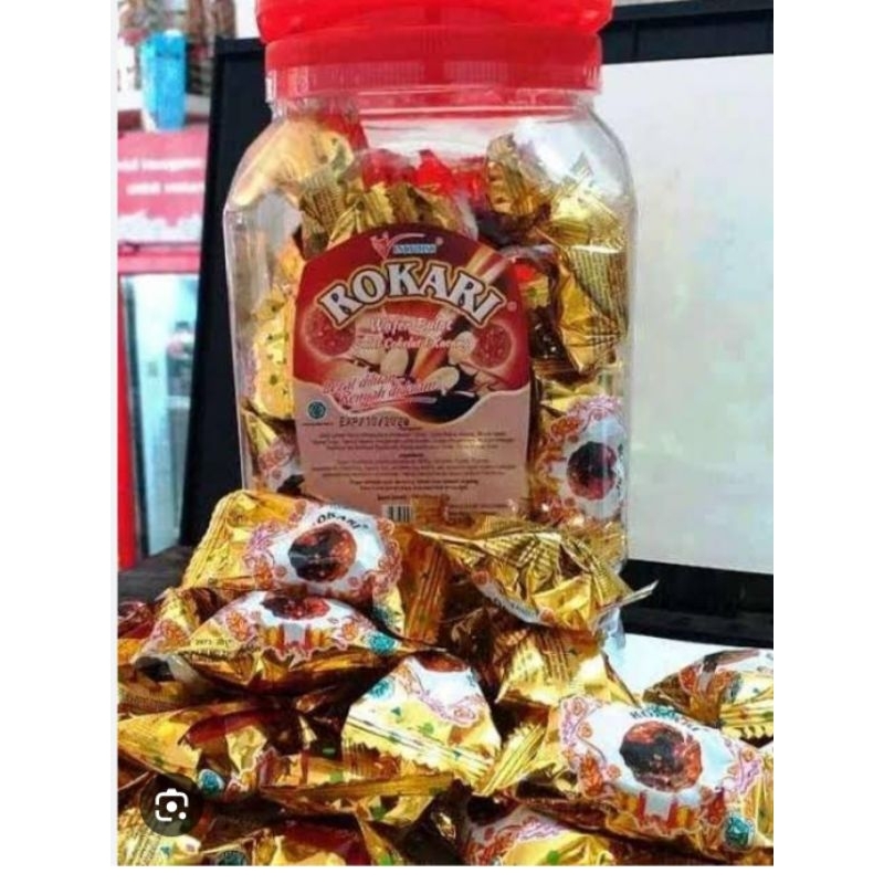 

rokari toples wafer coklat dan kacang isi 50