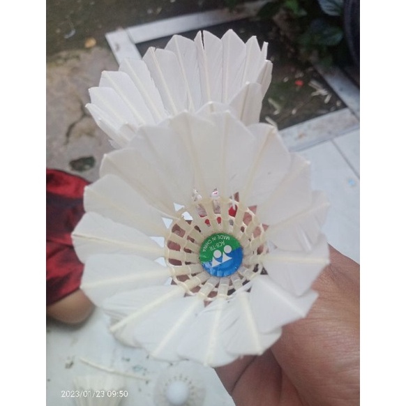 Kok Bekas Berkualitas Shuttlecock kondisi 95UP Badminton Bulu LiningVictorYonexGaruda dll ART Y8I5