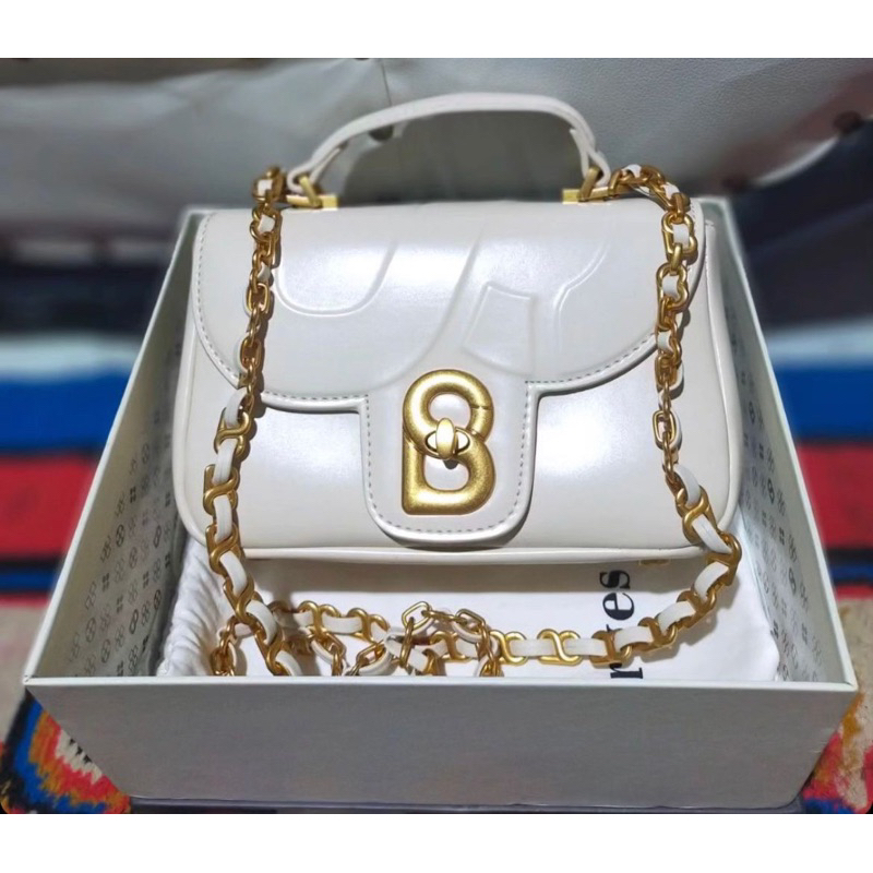 ALMA FLAP BAG SMOOTH FINISH BUTTONSCARVES