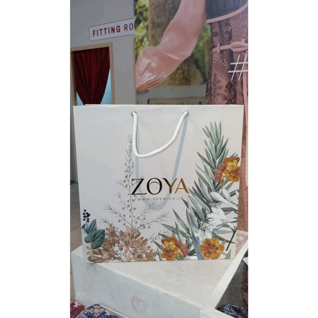 

Zoya Paper Bag Besar Motif - Packaging Kerudung Hijab Segiempat - Packaging Busana - Bahan Art Carton