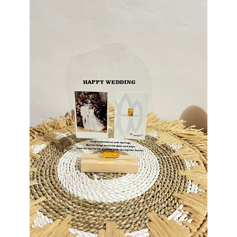 Acrylic Custom / Kado wisuda