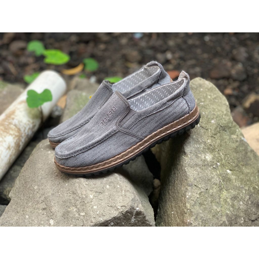 SEPATU PRIA SLIP ON BELBE ABU KANVAS RAJUT NYAMAN TIDAK LICIN KUALITAS IMPORT SEPATU FASHION FOR MEN