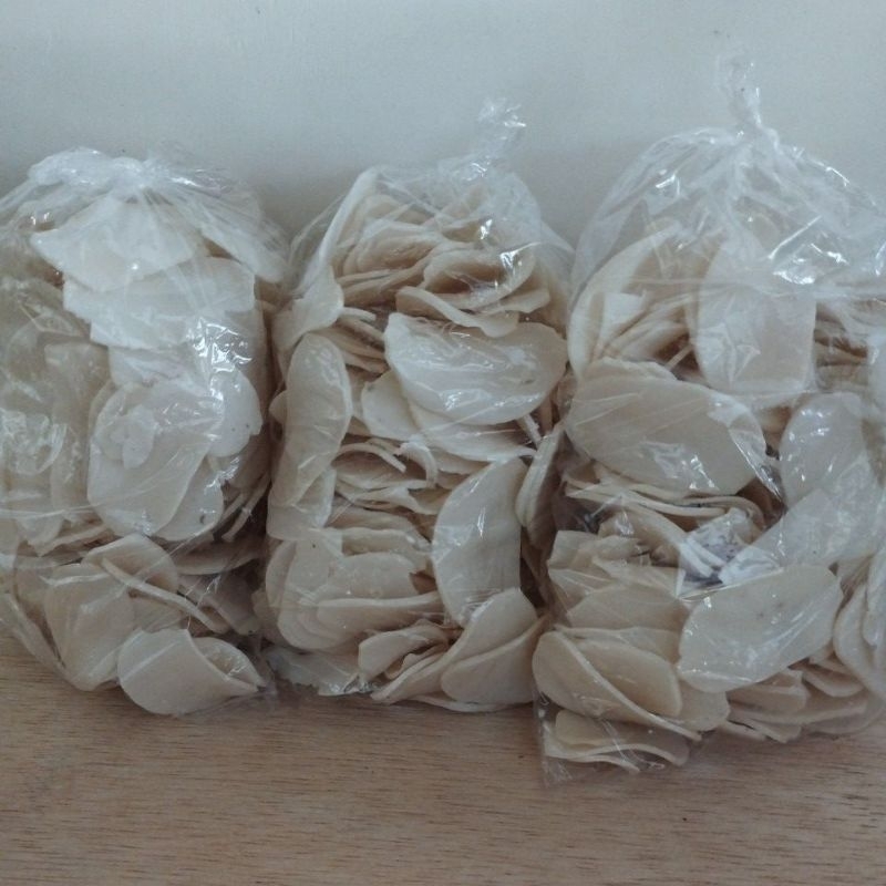 

KRUPUK BAWANG MENTAH KEMASAN 250GR