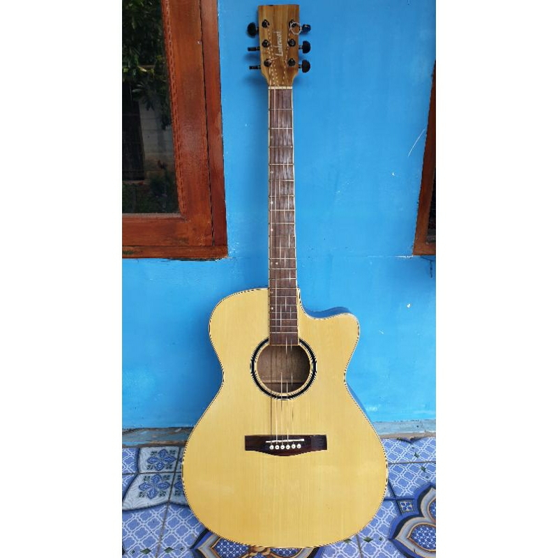 Guitar Akustik Lakewood