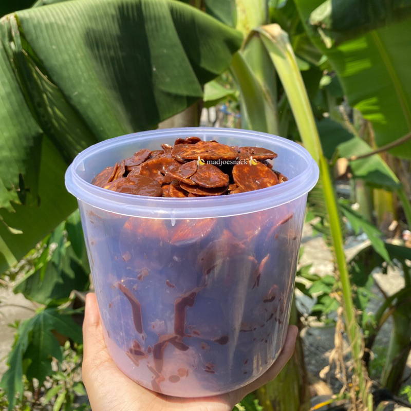 

Keripik pisang coklat termurah 1/2 kg (include toples)