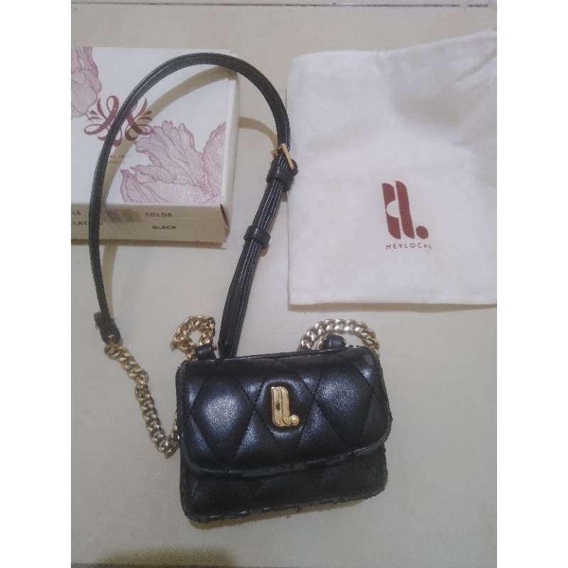 

preloved milley lanyard black heylocal