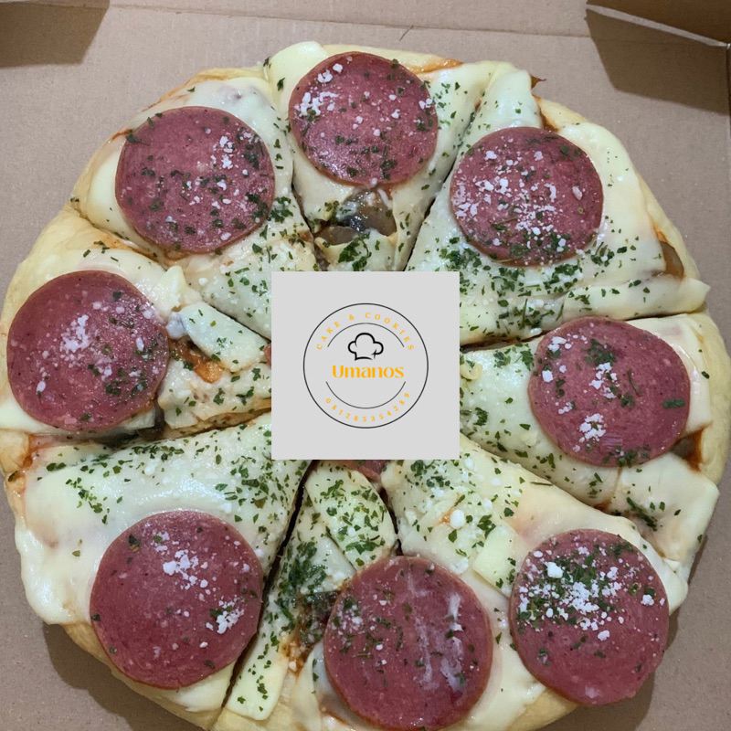 

Homemade Pepperoni Pizza