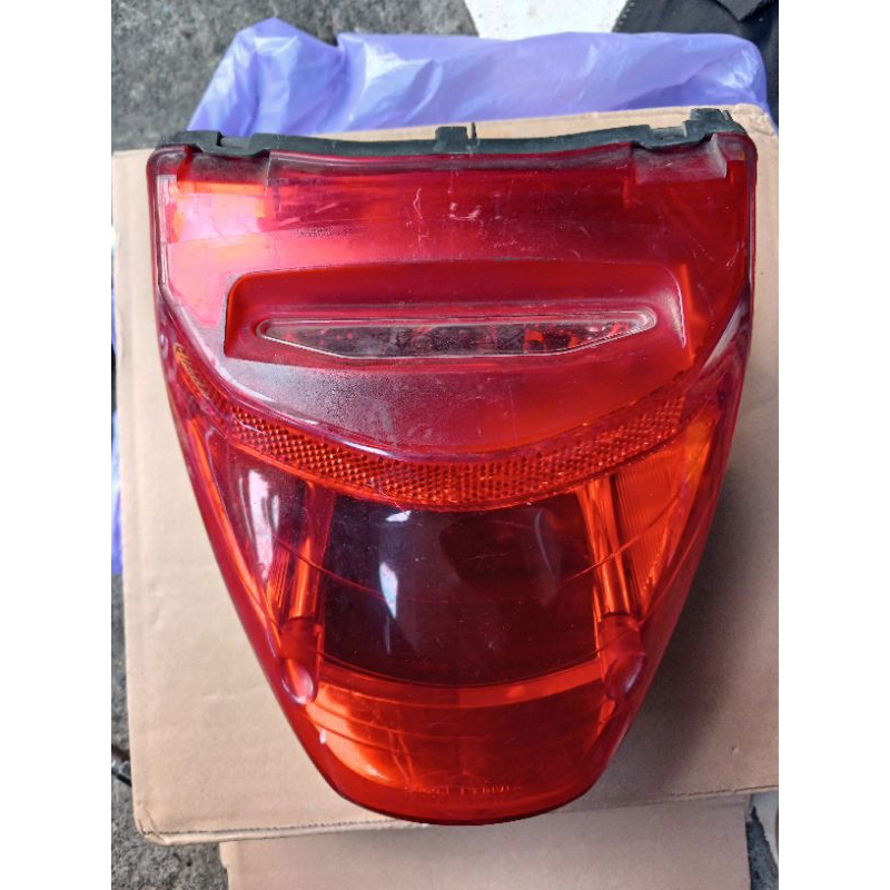 Stop Lamp / Lampu Belakang Honda Megapro new Megapro mono shock Original