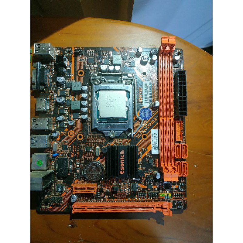 Paketan mobo esonic H61FHL dan processor i5 3570