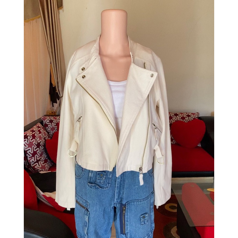 JACKET WOOL Wanita/second