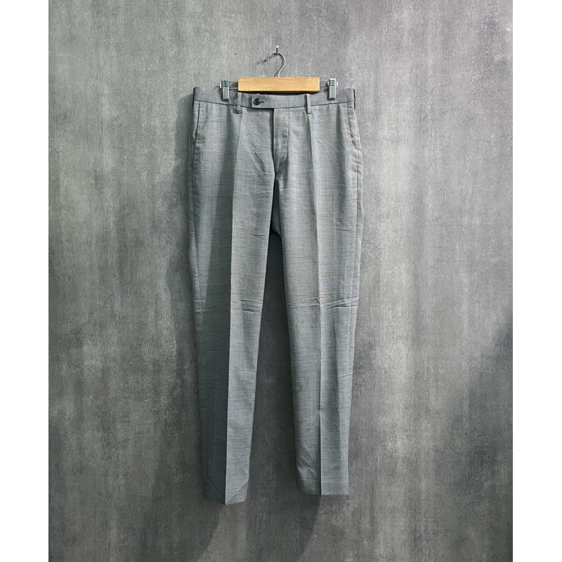 Work Pants UNIQLO Tartan Slim Fit / Celana Bahan Pria / Size 30