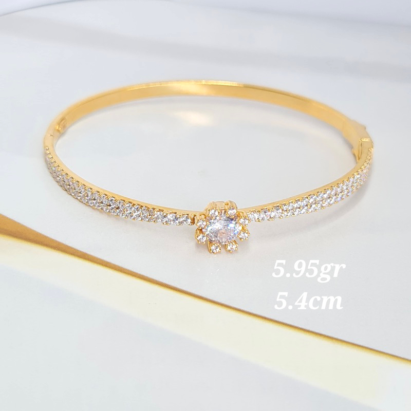 Gelang Emas Solitaire Bangle Diamond looks Bangle Gelang Emas Terbaru Emas Kadar 375