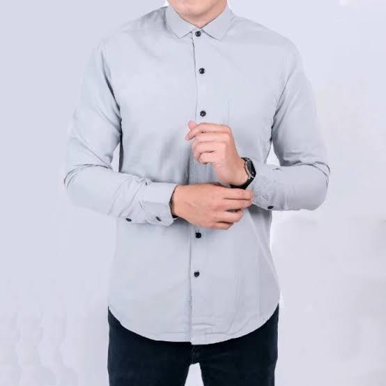 KEMEJA PRIA LENGAN PANJANG WARNA SILVER / ABU MUDA