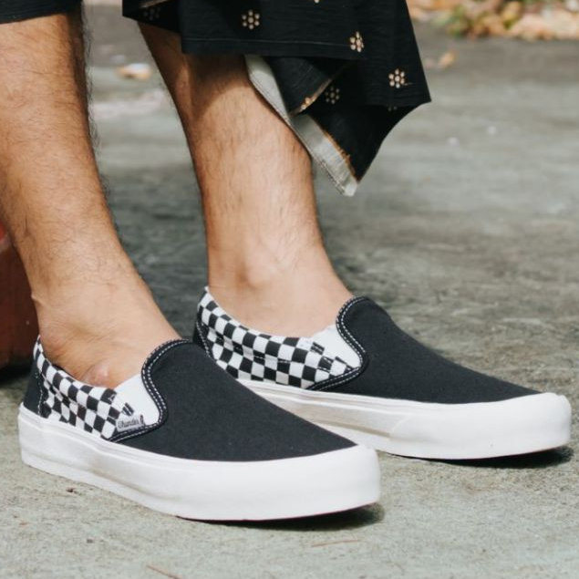 Sepatu THUNDER BEAR Slip-on Voltaire Checkerboard