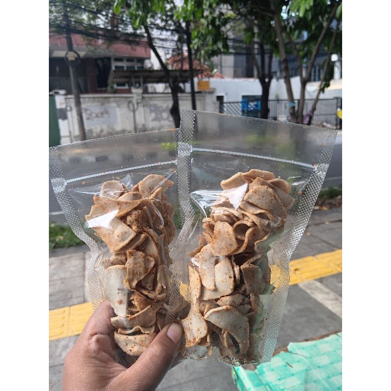 

Basreng Pedas Daun Jeruk / 1 Pcs