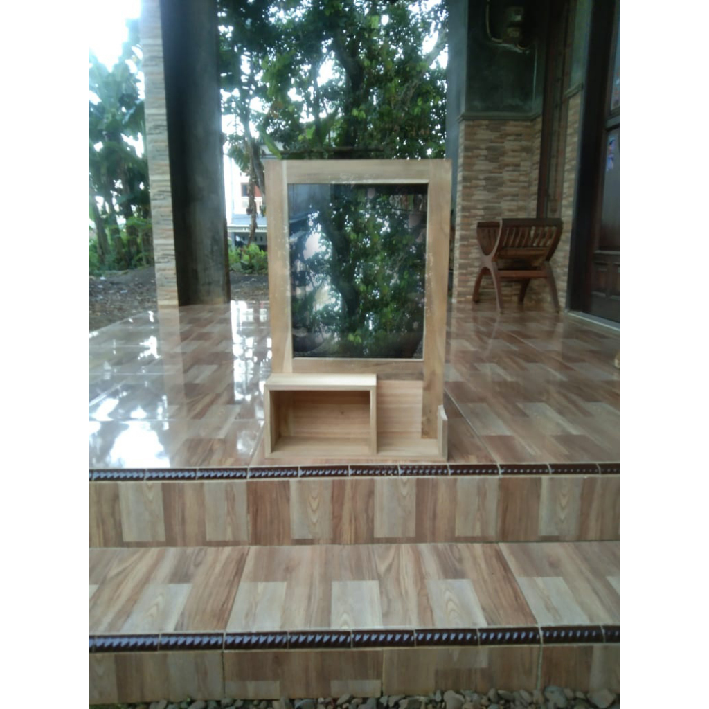 Rak Kaca Cermin Rias Gantung Dinding Tempat Kosmetik
