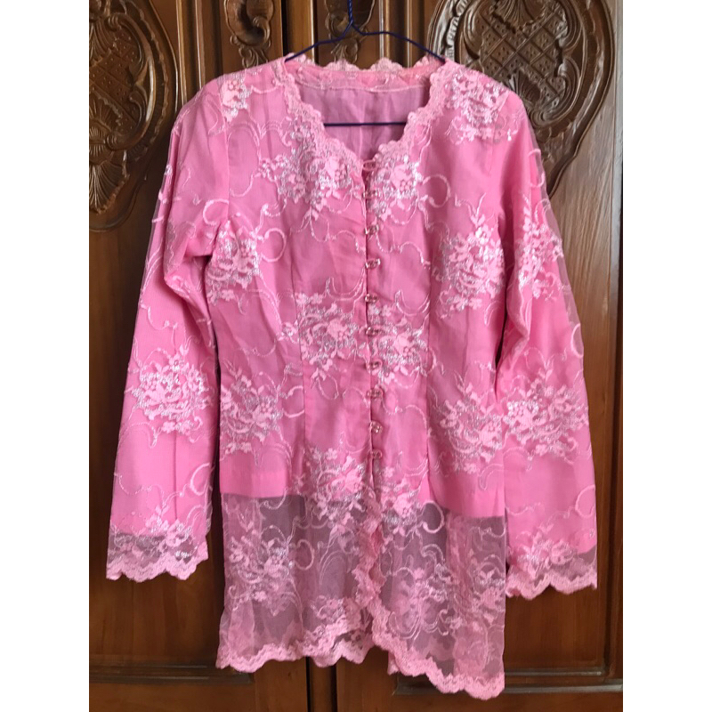 Kebaya Brokat (Preloved)