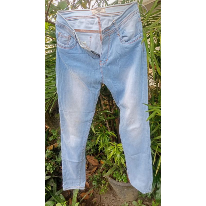 Celana Jeans Cewek sz 28 Income
