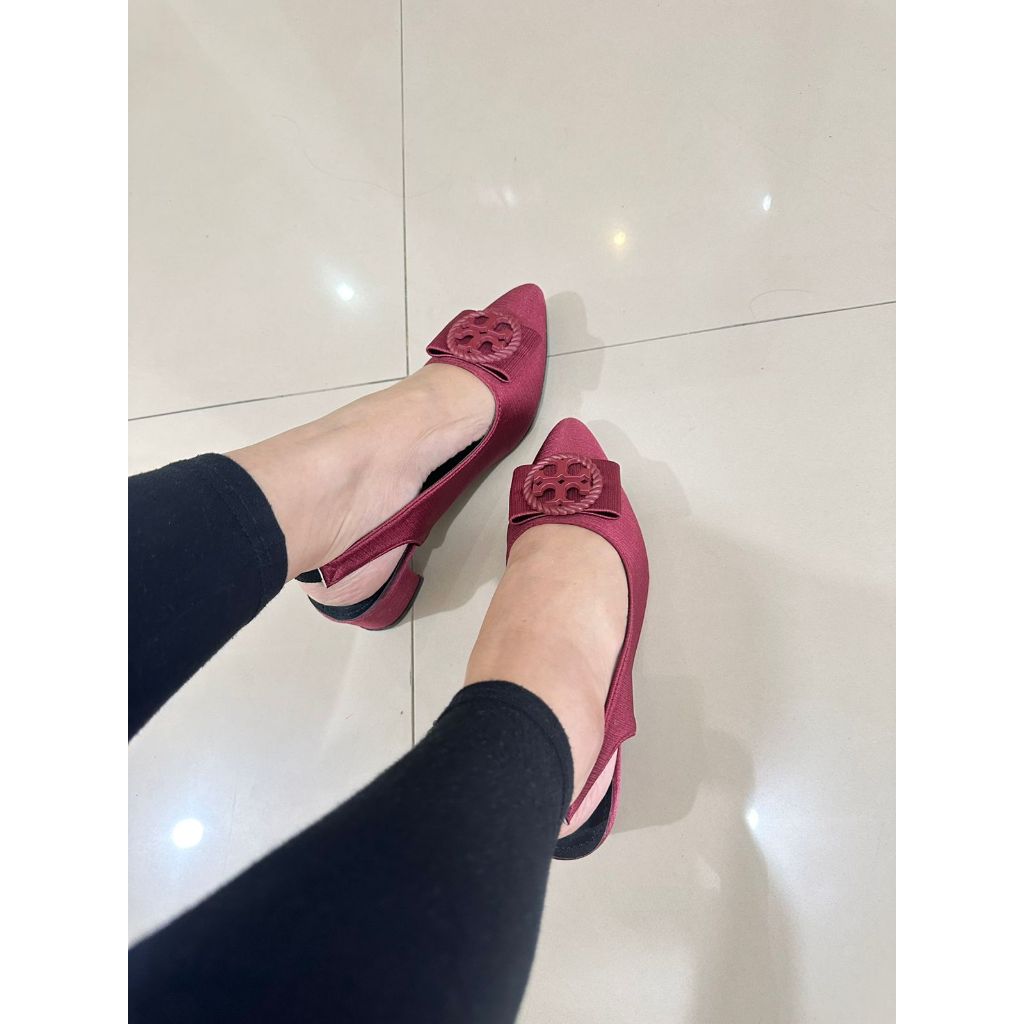 MEDAN - Pansus wanita bahan satin 5 Cm Tapak Tahu