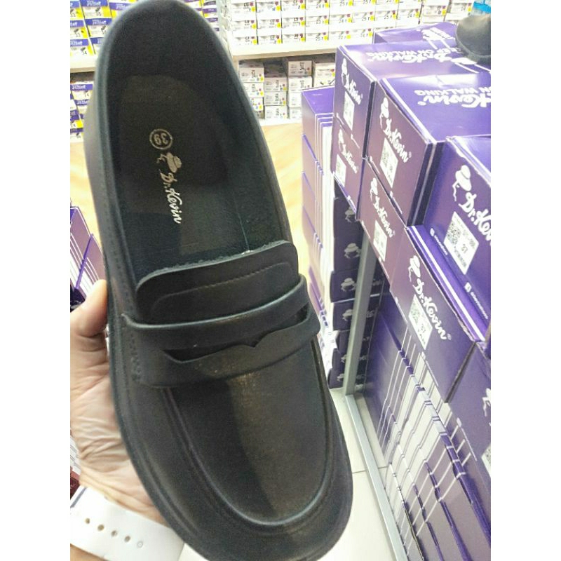 sepatu pentopel wanita dr kevin