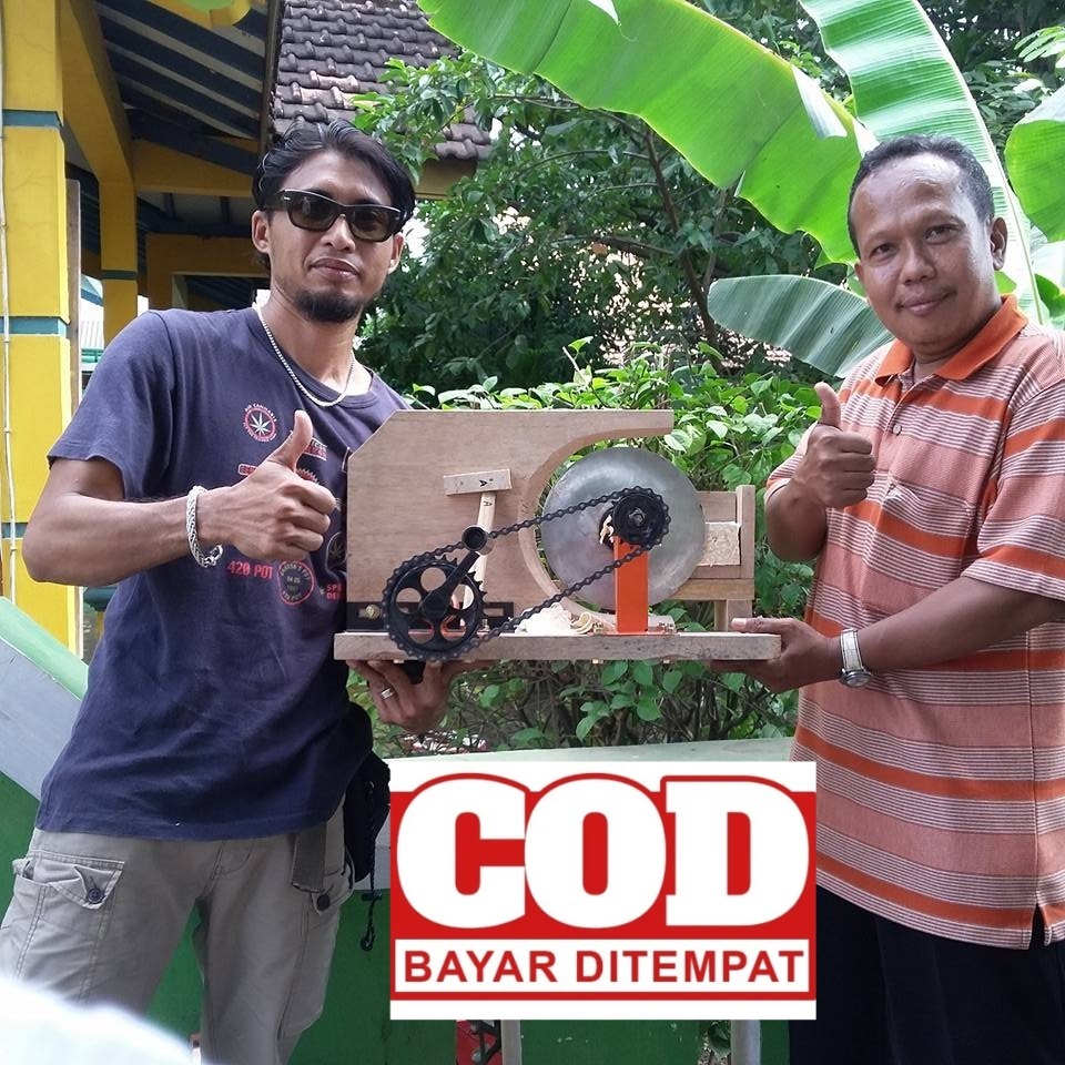 ALAT PENGIRIS TEMPE UNTUK MEMBUAT KERIPIK TEMPE