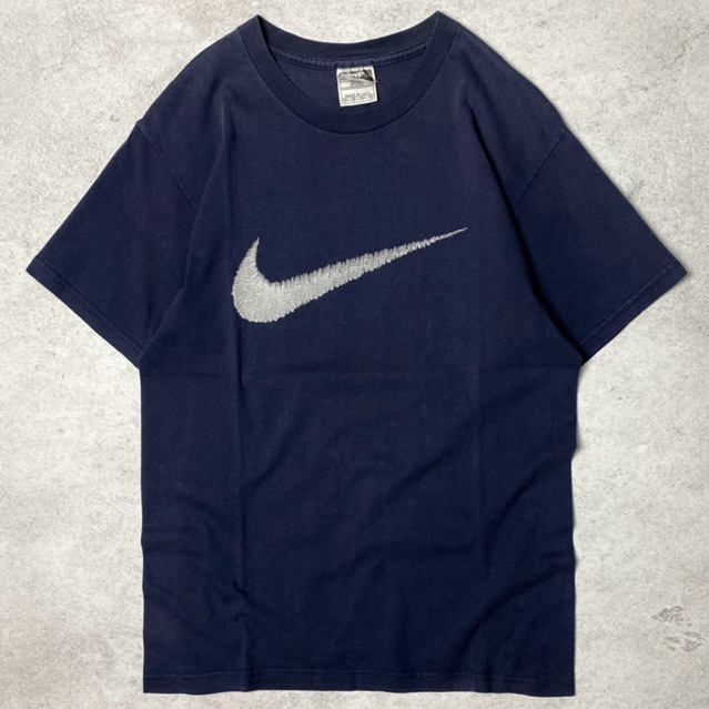 Kaos Vintage Nike Made In USA