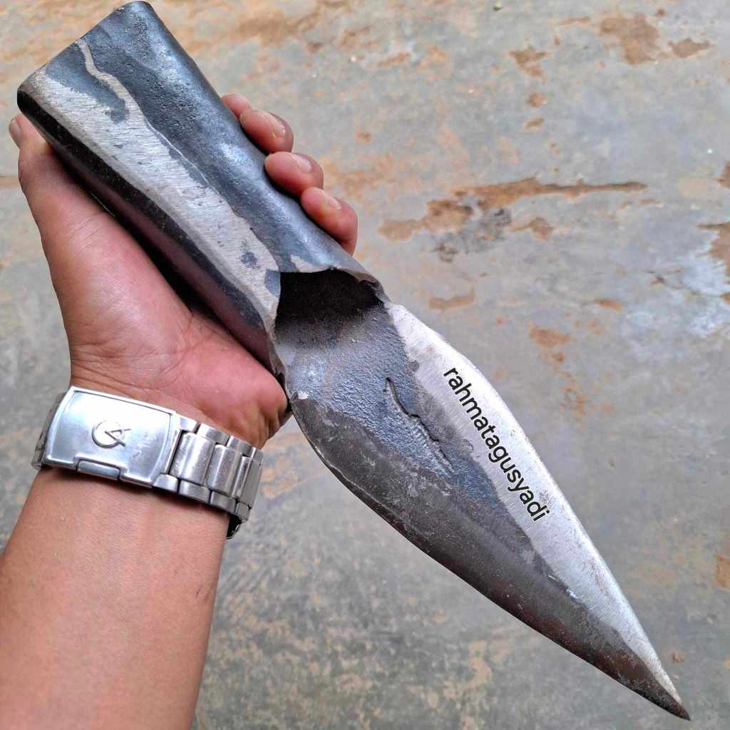 COD Pisau Kupas kulit Kelapa / Sulak Kelapa