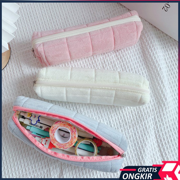 

Obral Puas Gratis Ongkir T5958 Tempat Pouch Pillow Korea Kotak Pensil Sleting Velvet Aesthetic Pastel Kotak Pensil Bulu Make Up Pouch