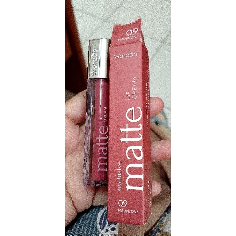 WARDAH Matte Lip Cream - Mauve On No. 09