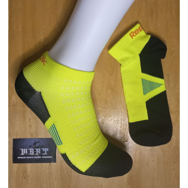 kaos kaki reebok original