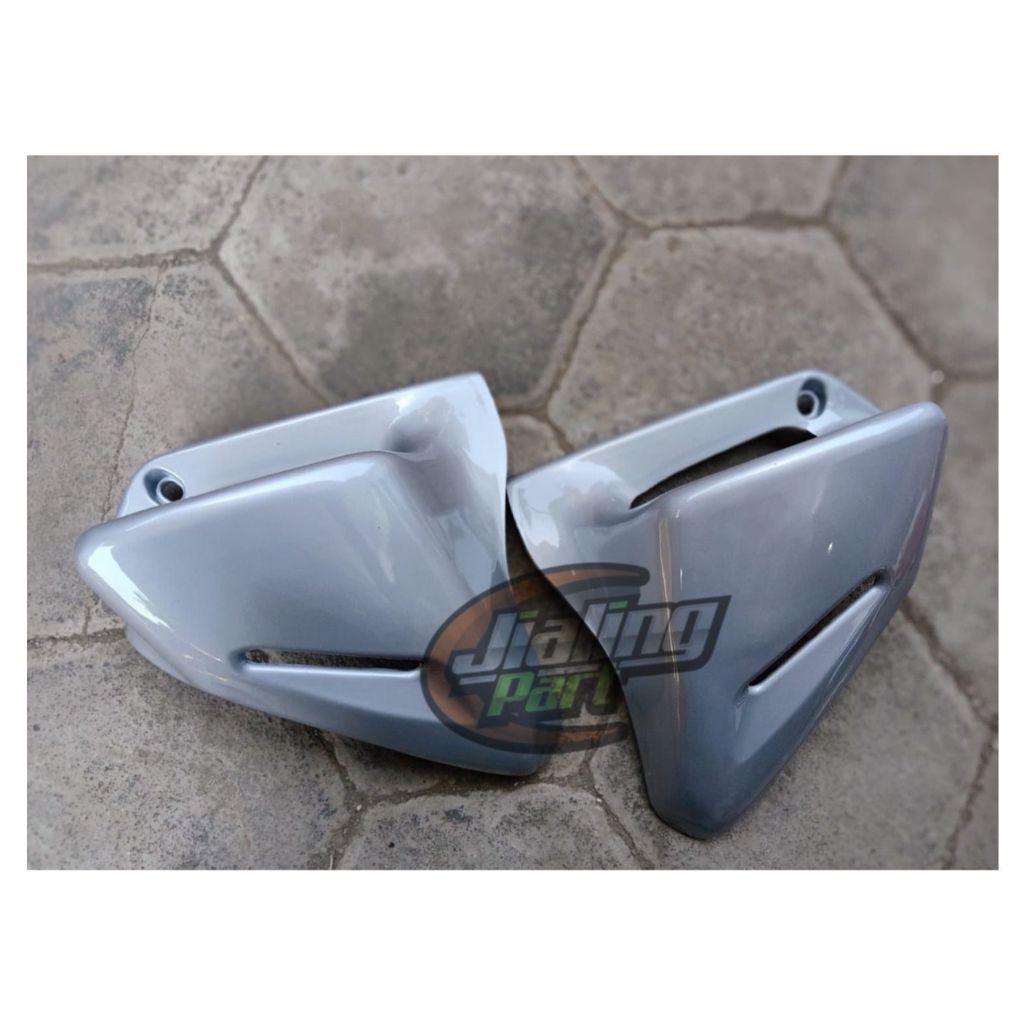 cover bodi sayap kupingan tangki kanan kiri tiger 2000 tilam tilas kupingan tengki tiger lama kuping