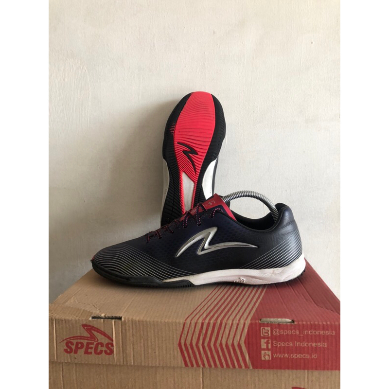 SEPATU FUTSAL SPECS LIGHTSPEED OMEGA IN BEKAS ORIGINAL