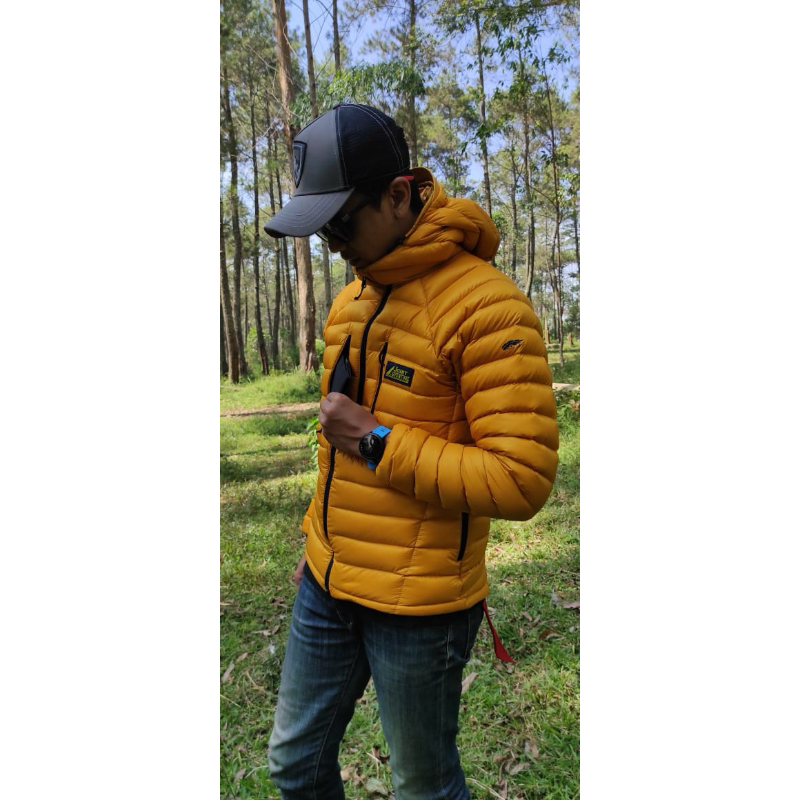 Jaket joint adv Hylle light