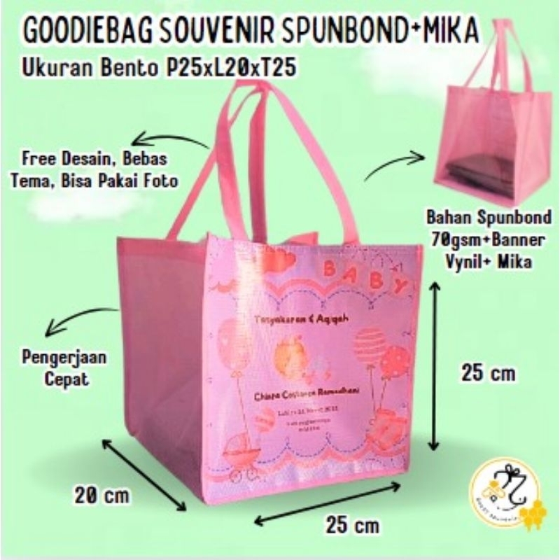 

CUSTOM GOODIEBAG KOMBINASI BANNER VYNIL DAN MIKA_ UKURAN KFC DAN BENTO