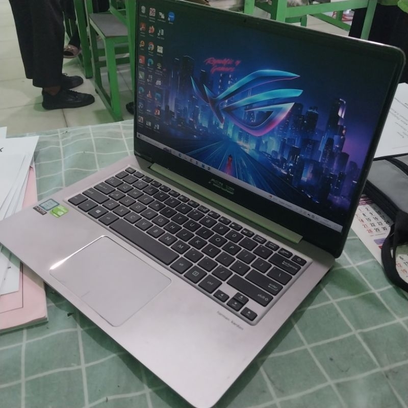 Laptop Slim Asus U410X RAM 16 GB SSD 128 + HDD 1 TB