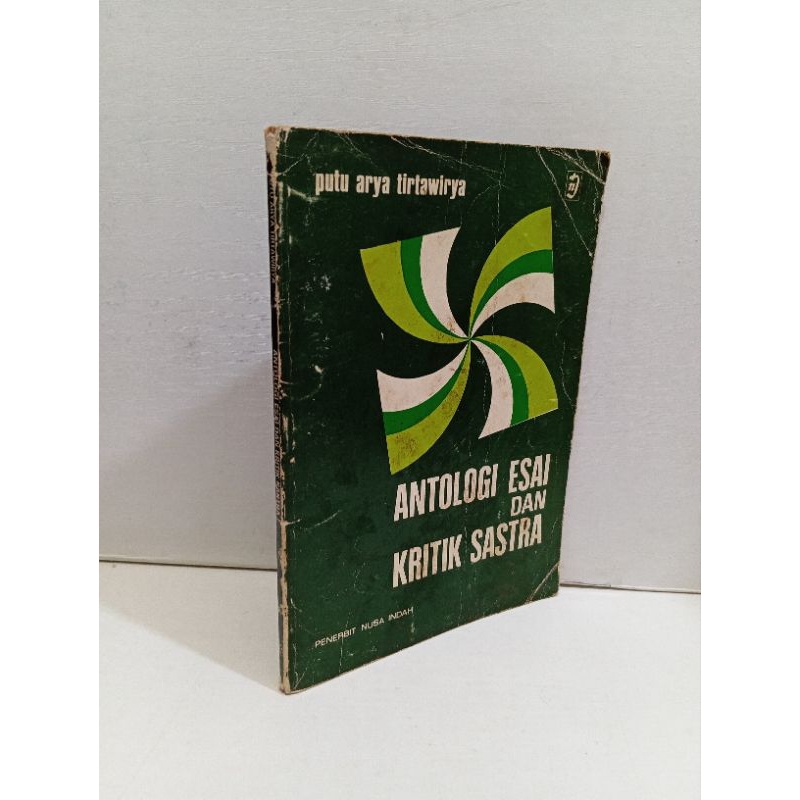 Buku Antologi Esai Dan Kritik Sastra