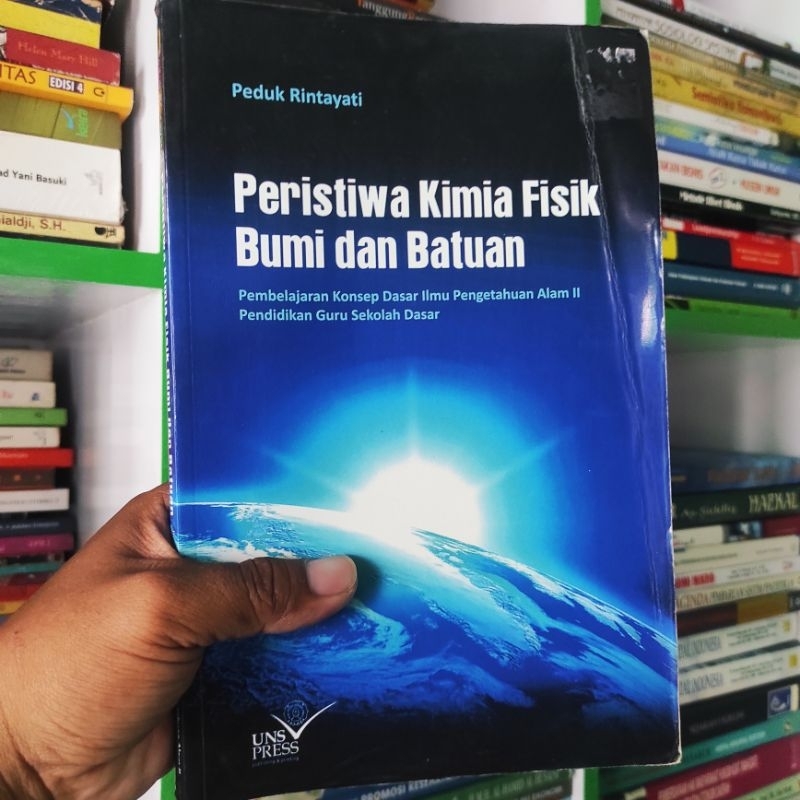 (ori) buku peristiwa kimia fisik bumi dan batuan : pembelajaran konsep dasar ilmu pengetahuan alam I