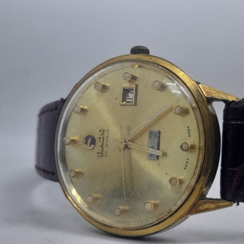 Jam tangan pria Vintage Rado Starliner 11758 date