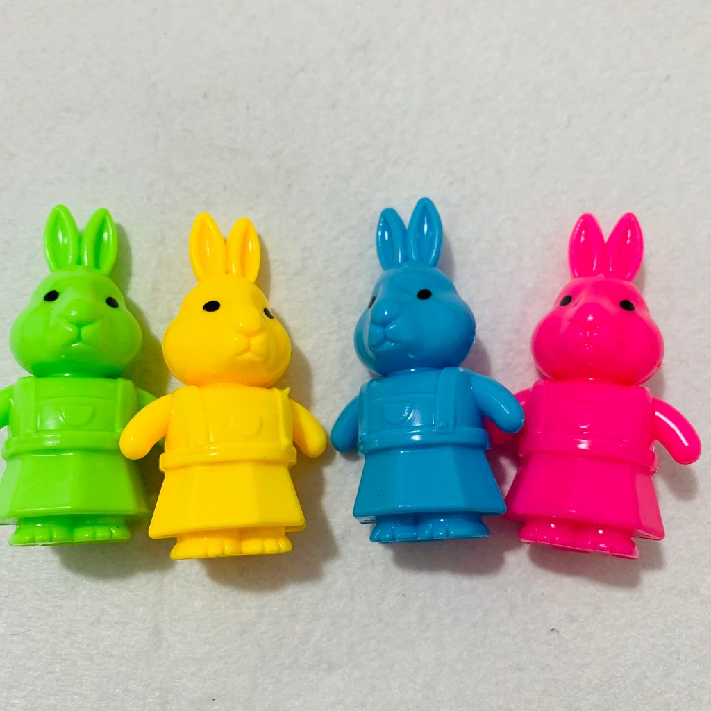 

Rautan Pensil Karakter Kelinci Warna Warni RANDOM Rabbit Sharpener Colorful Perlengkapan Sekolah Anak Pertajam Pencil Super Tajam Murah Terjangkau Orotan Petelot Manual Putar Sampai Lancip Tri Tunggal Malang