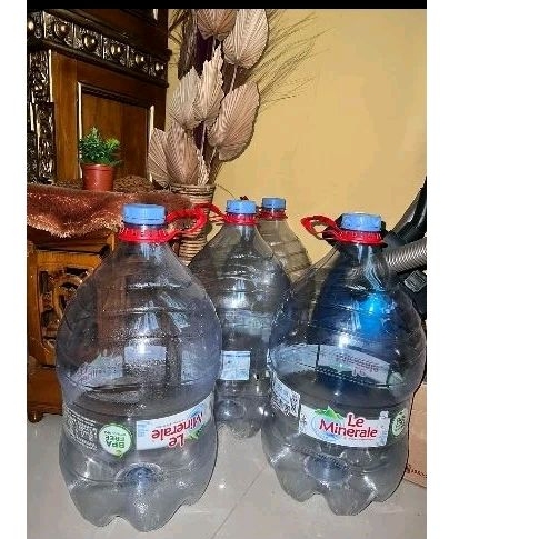 

galon le mineral kosong ( GRATIS ONGKIR 2 GALON)