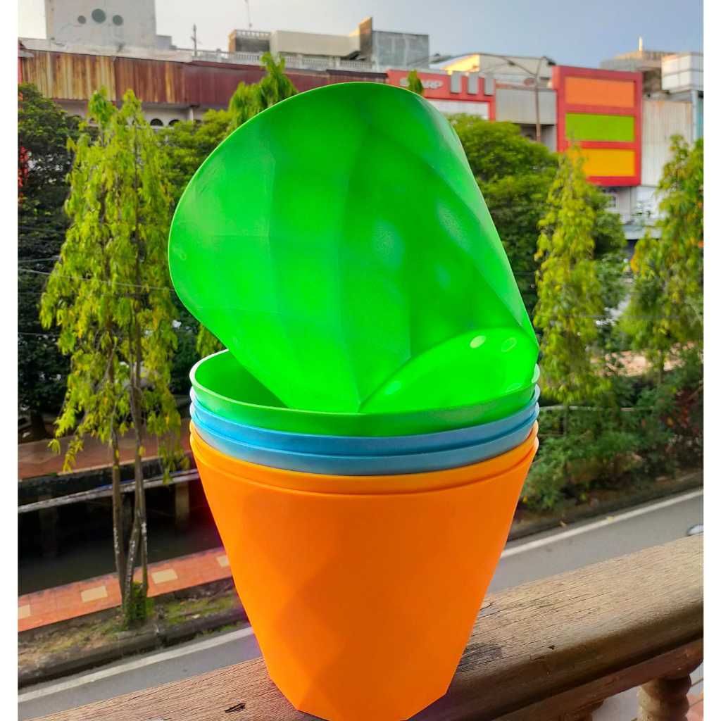 Pot wajik 30/pot bunga/pot plastik/pot minimalis/pot sukulen/pot warna Ok
