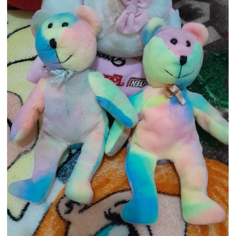 PRELOVED BONEKA BERUANG RAINBOW KECIL